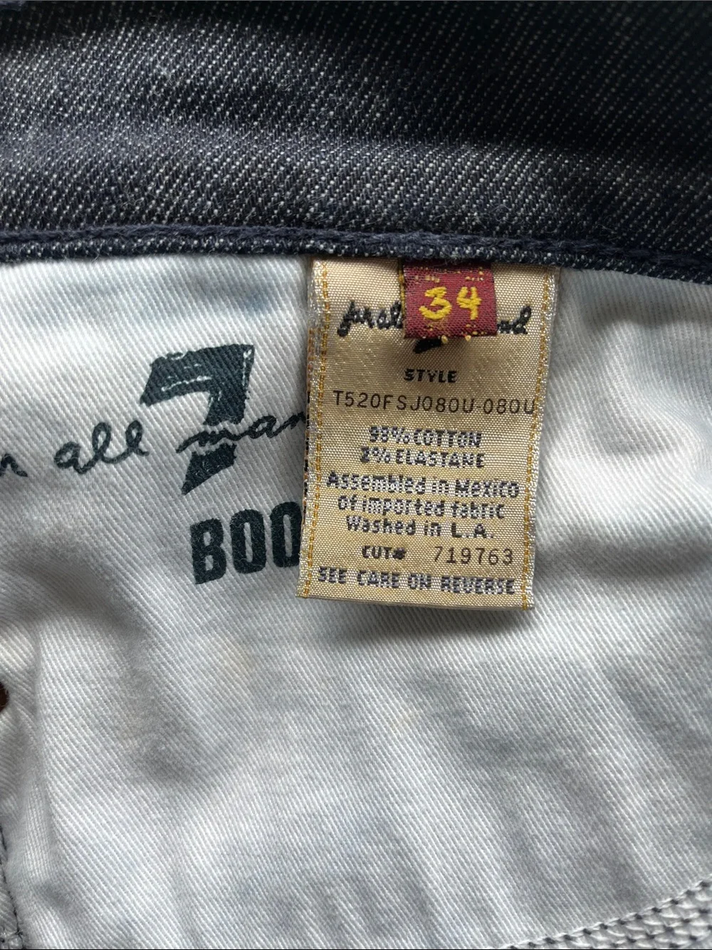 7 For All Mankind Boot Cut Dark Indigo Jeans 34 - Picture 6 of 9